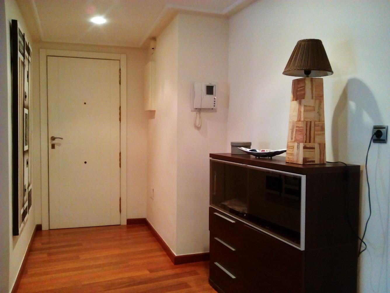 Habitación de Apartamento de alquiler en  Murcia Capital con Aire acondicionado, Trastero y Amueblado