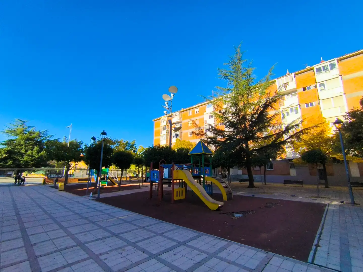 Vista exterior de Local en venta en Palencia con Amueblado