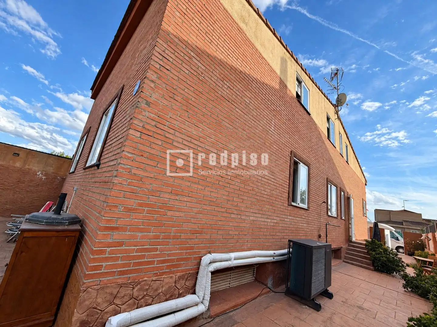 Vista exterior de Casa o xalet en venda en Fontanar, Guadalajara