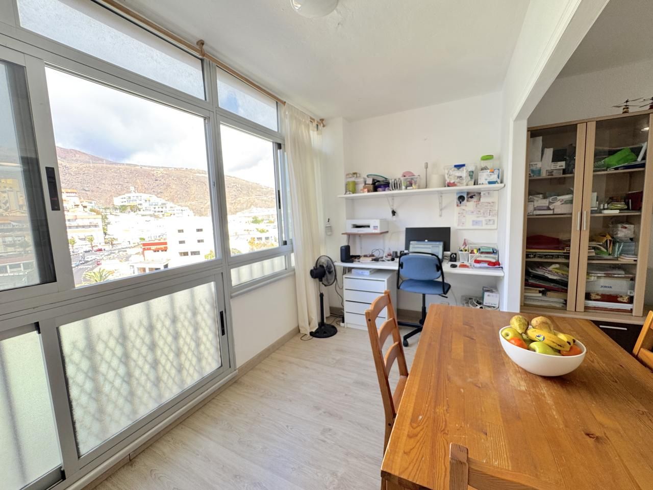 Dormitori de Pis en venda en Candelaria amb Moblat i Piscina comunitària