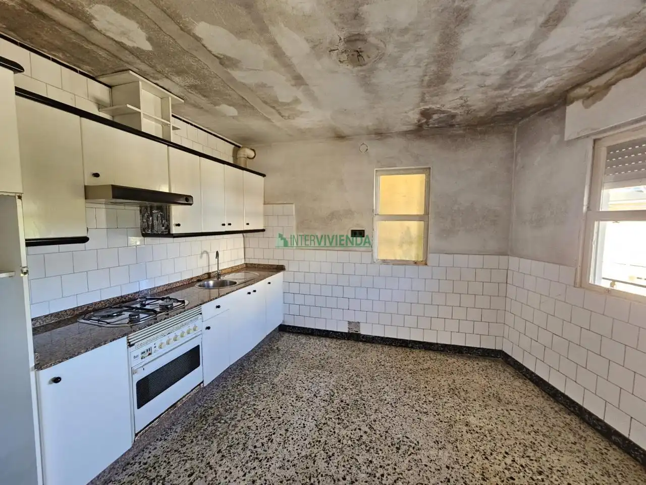 Casa amb terrassa en venda a Covelo, imagen 9