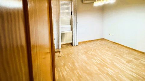 Foto 5 de Piso en venta en Calle Canalejas, Centro, Puertollano