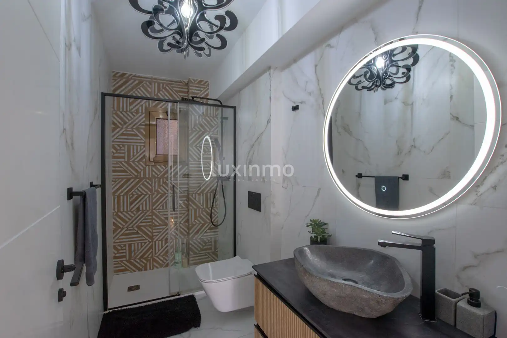 Bathroom of Flat for rent in Zona Pueblo