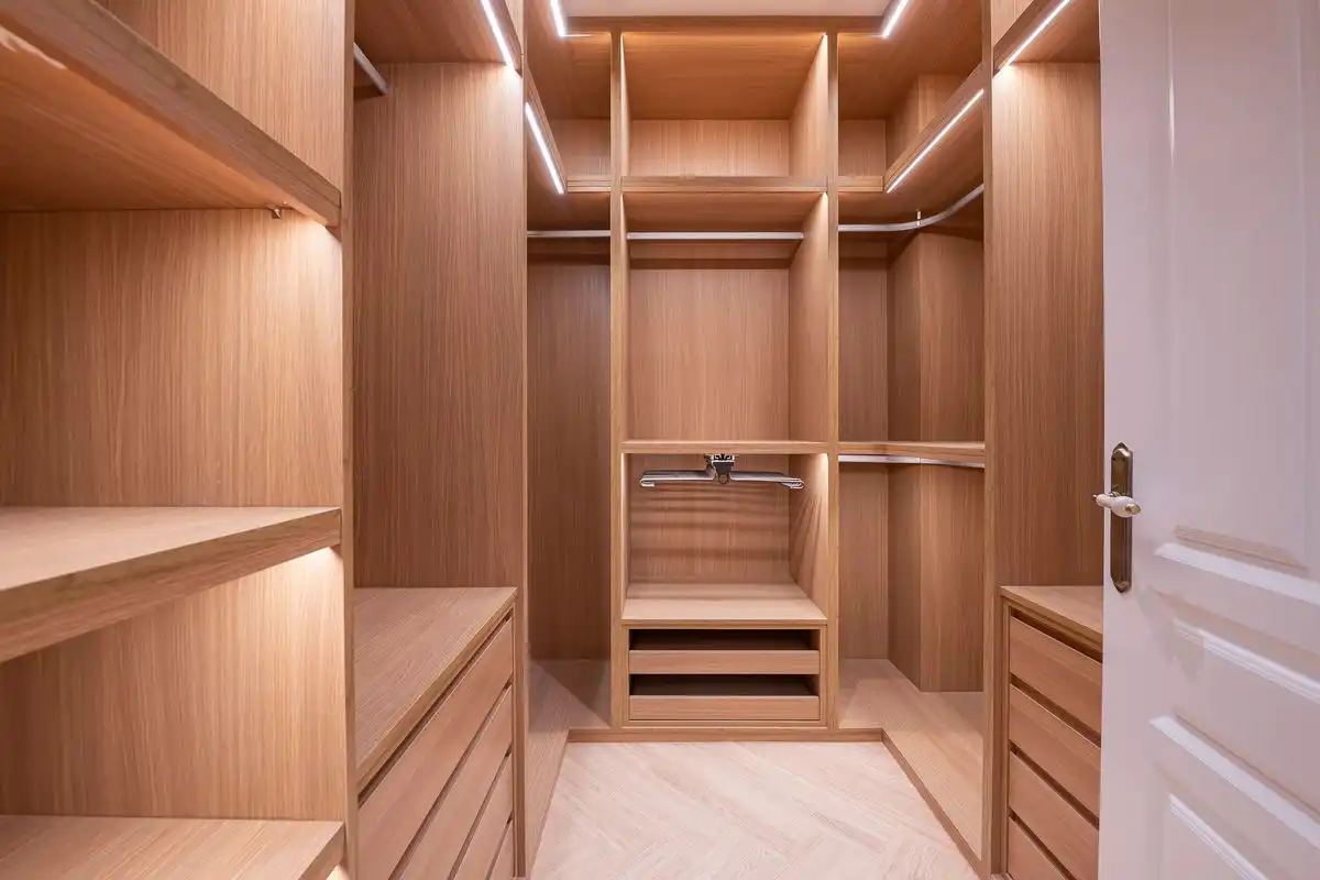 Flat with lift for sale in C. de Guzmán el Bueno, imagen 32