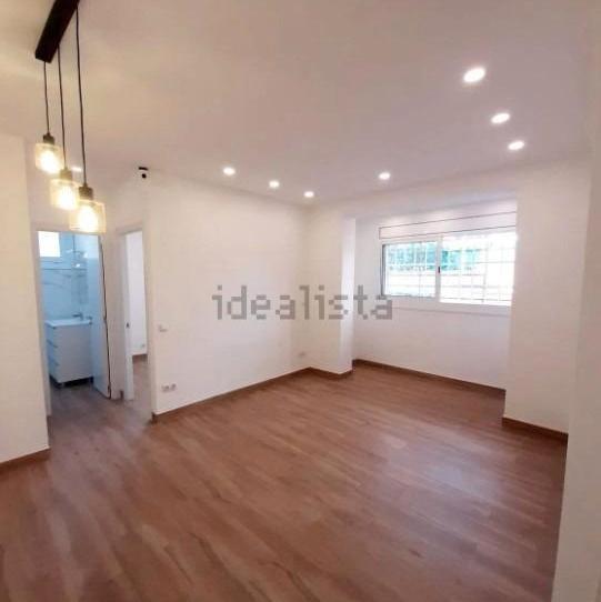 Photo 1 of Flat for sale in Carrer de L'estadella, El Bon Pastor, Barcelona