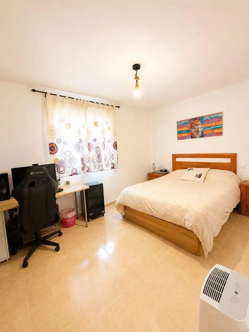 Habitación de Piso de alquiler en Villaseca de la Sagra con Aire acondicionado
