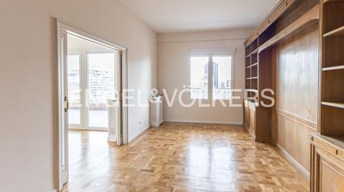 Foto 5 de Apartament de lloguer a Castillejos - Cuzco, Madrid