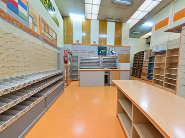 Business premises to rent in Usera