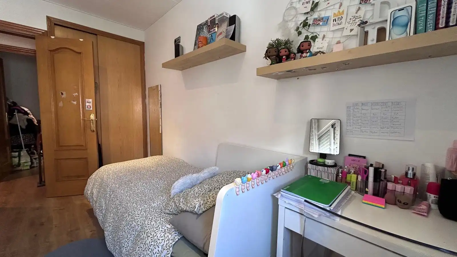 Bedroom of Detached homes for sale in Cornellà de Llobregat  with Terrace