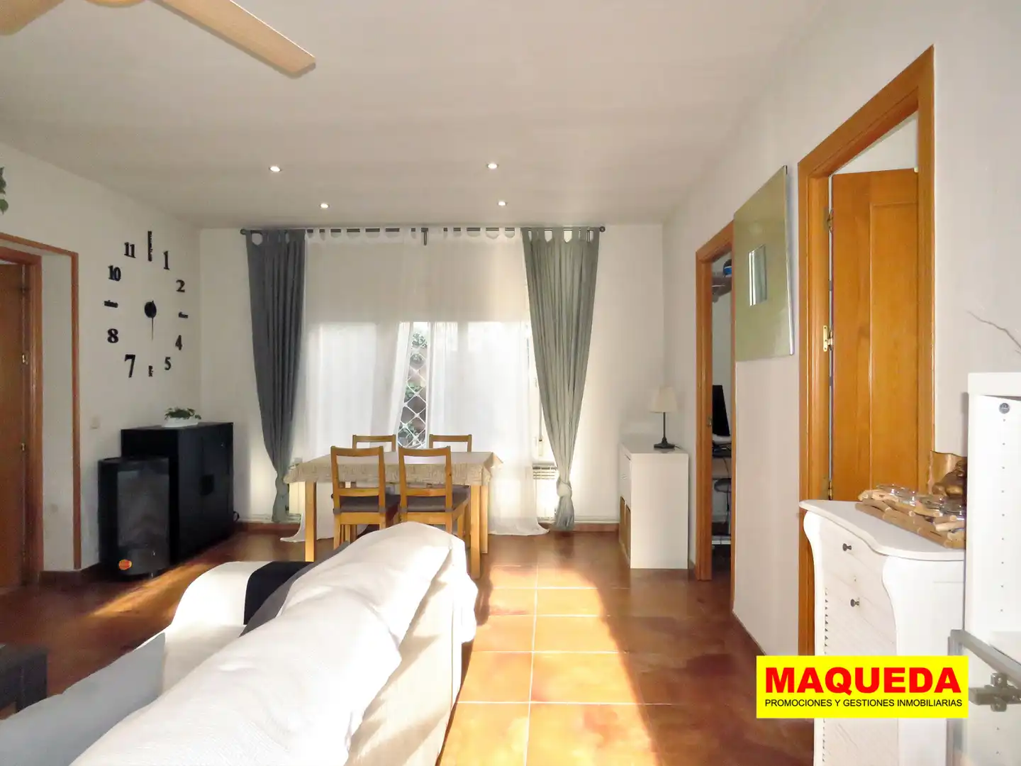 Living room of Houses for sale in Majadahonda  with Heating, Private garden and Swimming Pool