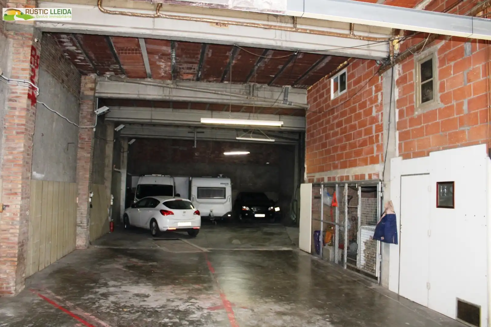 Local comercial en venda a Tàrrega