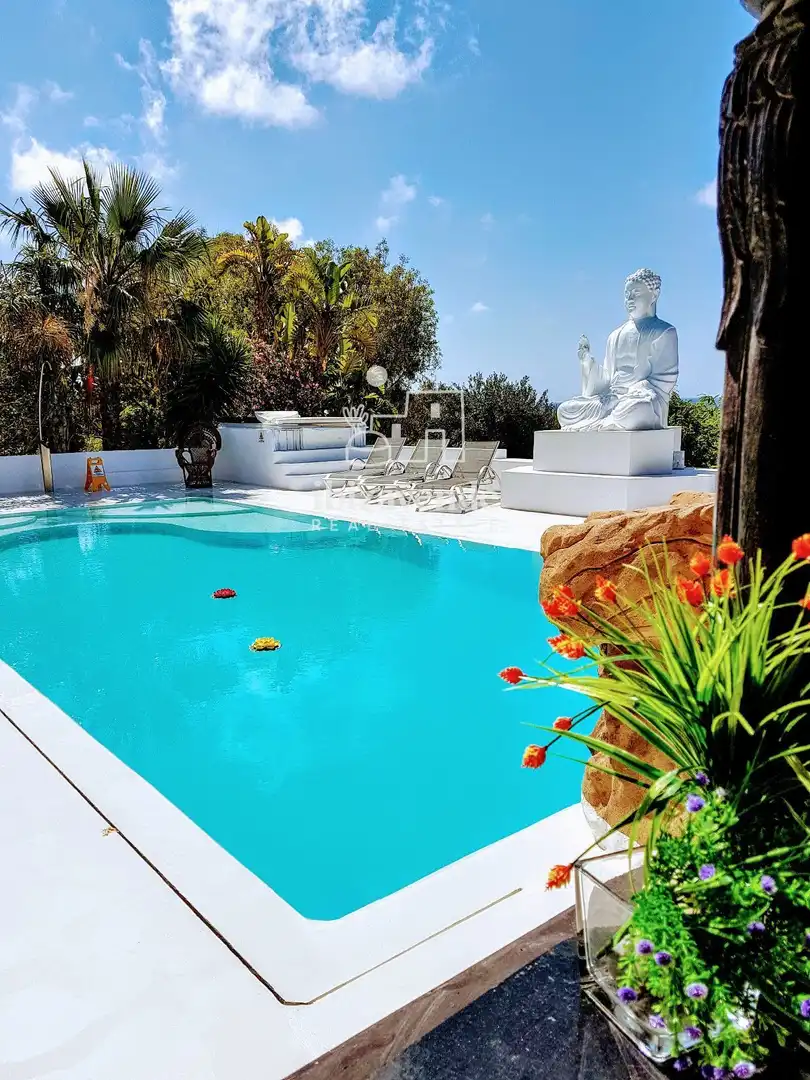 Swimming pool of Houses for sale in Santa Eulària des Riu  with Air Conditioner, Private garden and Terrace