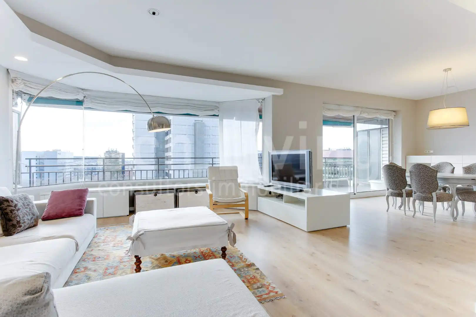 Flat for rent in Carrer de Josep Irla i Bosch, 6, Barri de les Corts