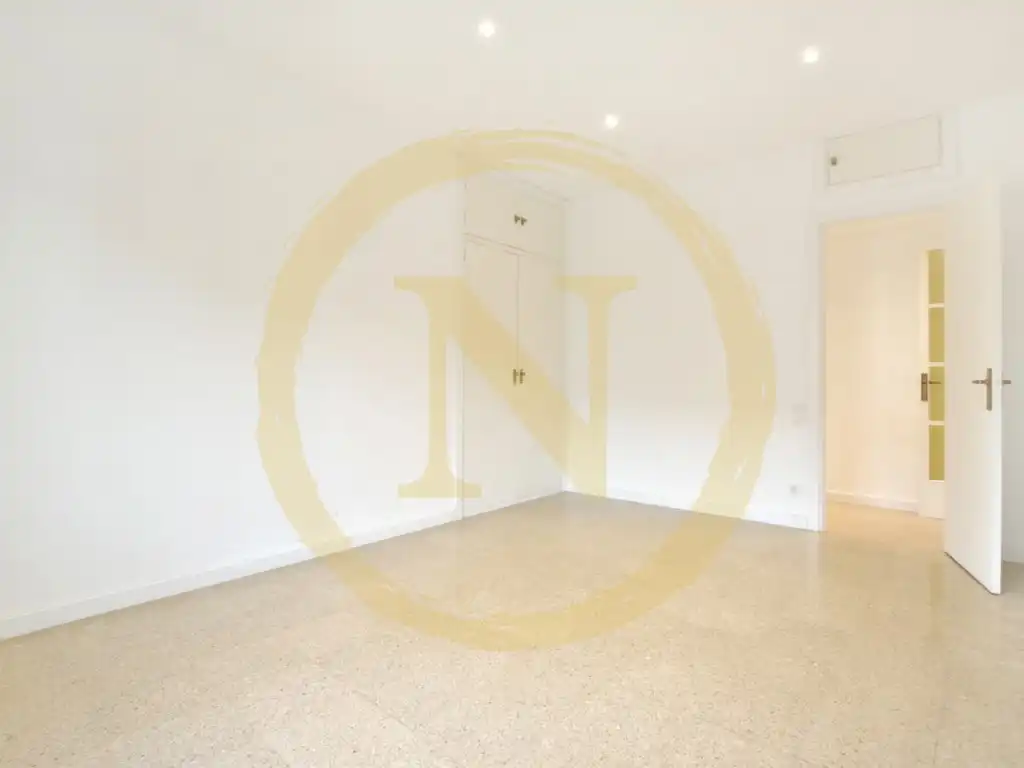 Piso en venta en Carrer de la Diputació, La Nova Esquerra de l'Eixample