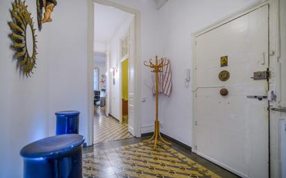 Flat for sale in  Barcelona Capital  with Air Conditioner, Heating and Storage room