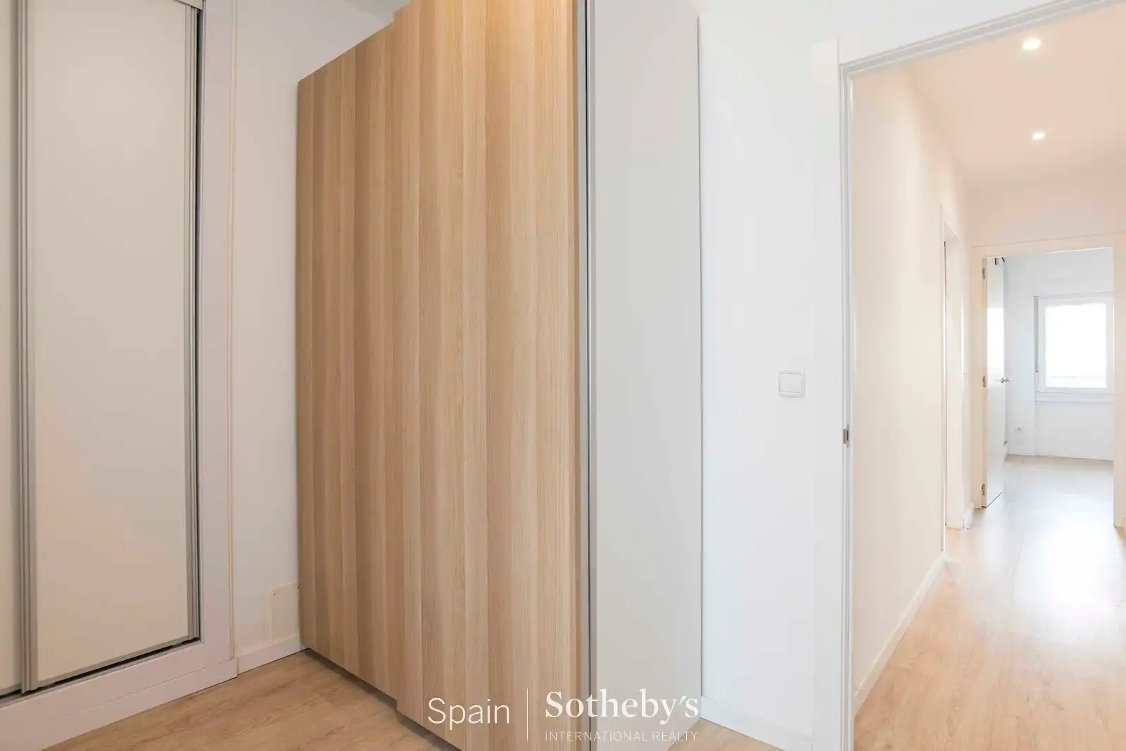 Schlafzimmer von Wohnungen zum Verkauf in Madrid mit Klimaanlage, Heizung und Terrasse