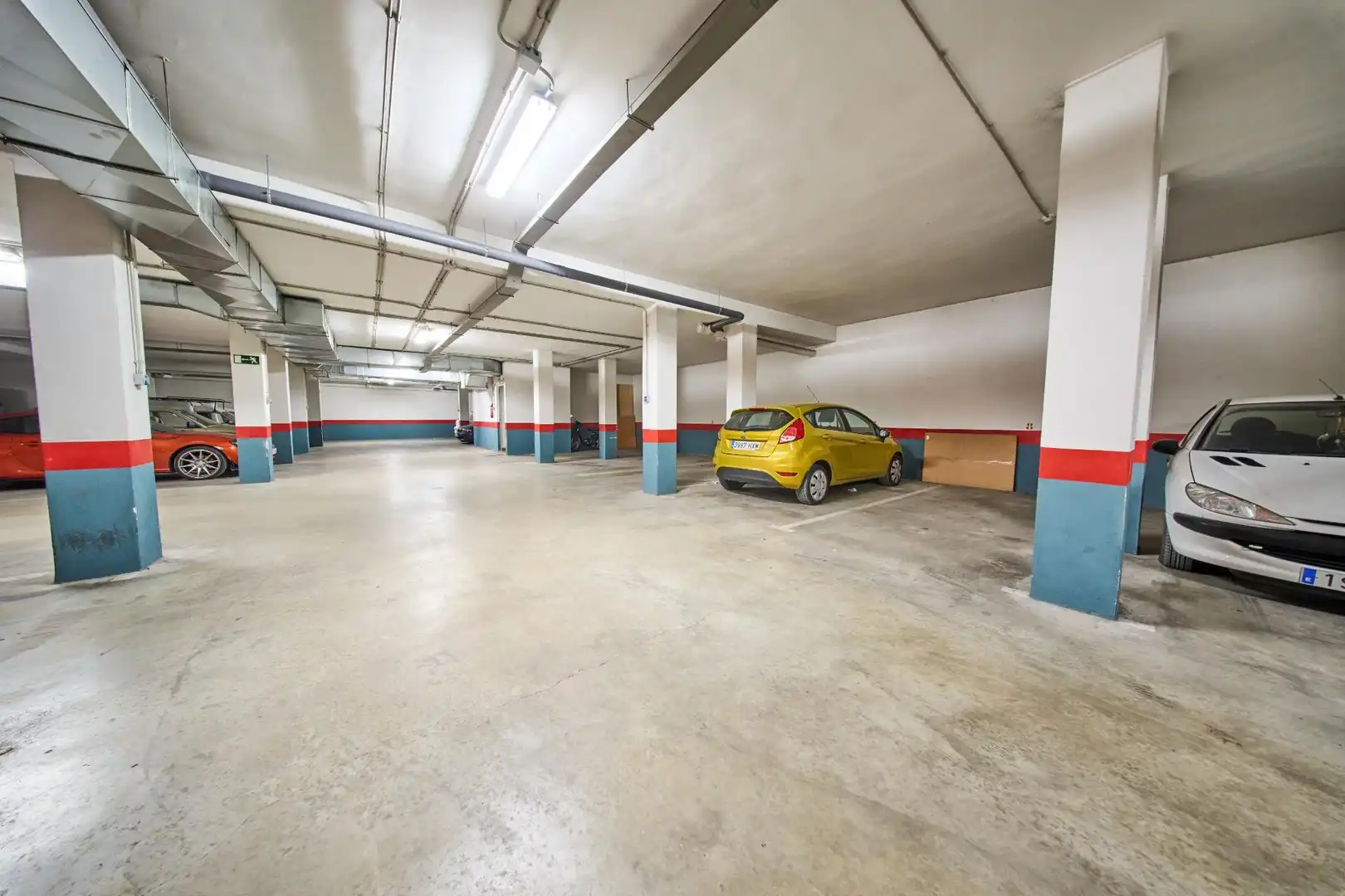 Parking of Flat for sale in Alfacar  with Furnished