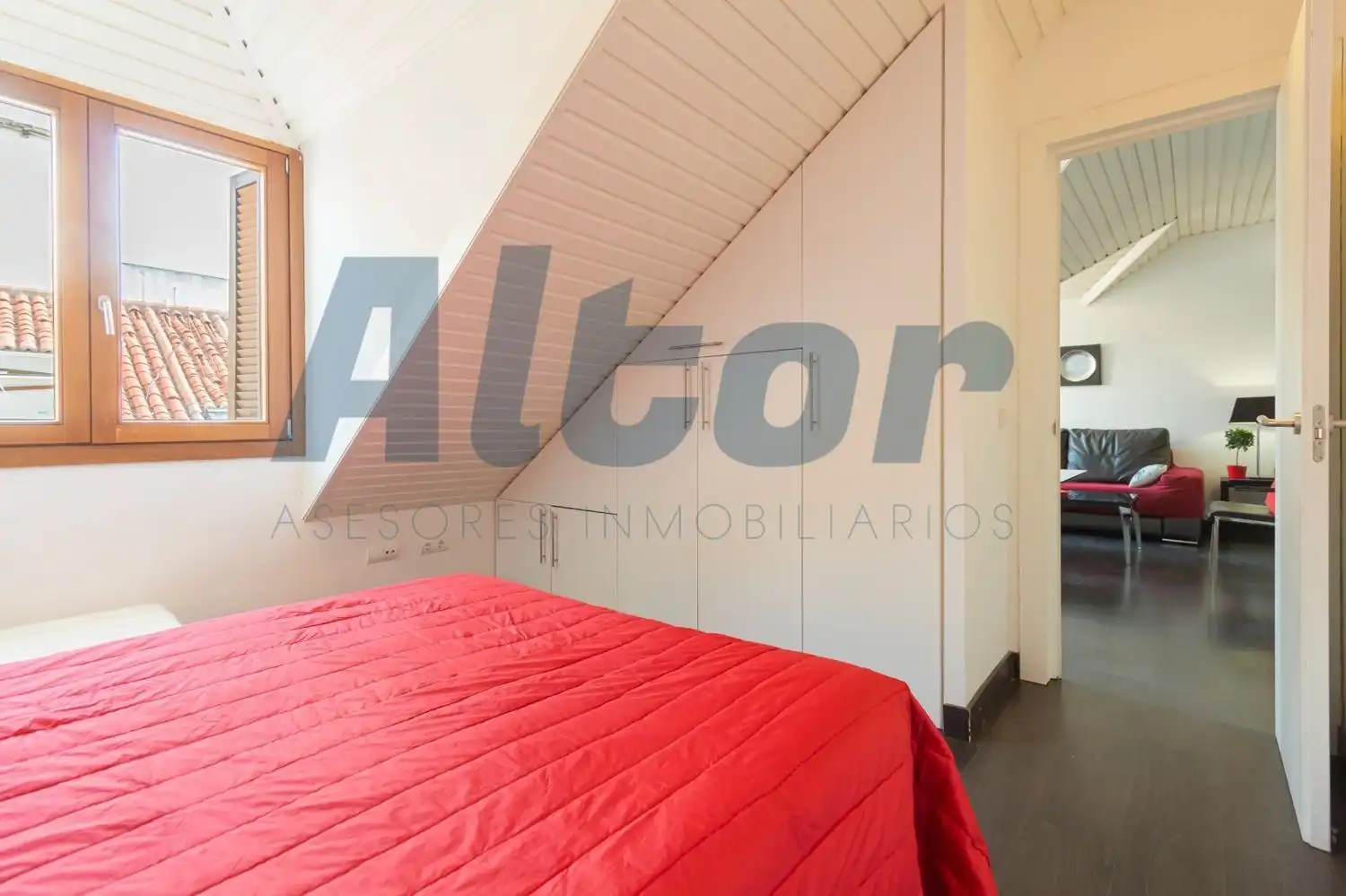 Bedroom of Attic for rent in Madrid  with Heating, Terrace and Furnished
