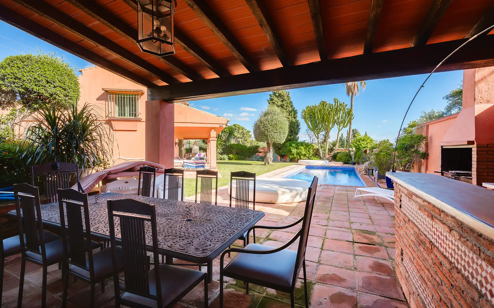 House with pool for sale in Nueva Andalucía, imagen 31