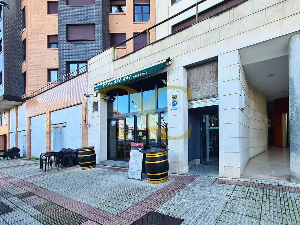 Local comercial en venda a Calle Rey Pelayo, imagen 2