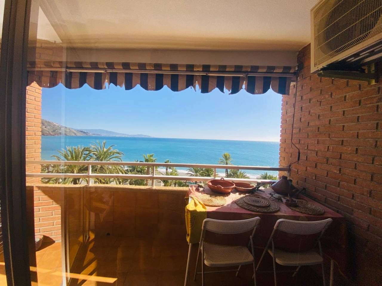 Dormitori de Apartament en venda en Almuñécar amb Aire condicionat, Terrassa i Piscina comunitària