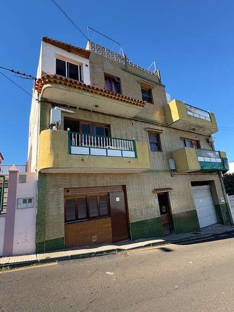 Exterior view of Flat for sale in Santa Úrsula