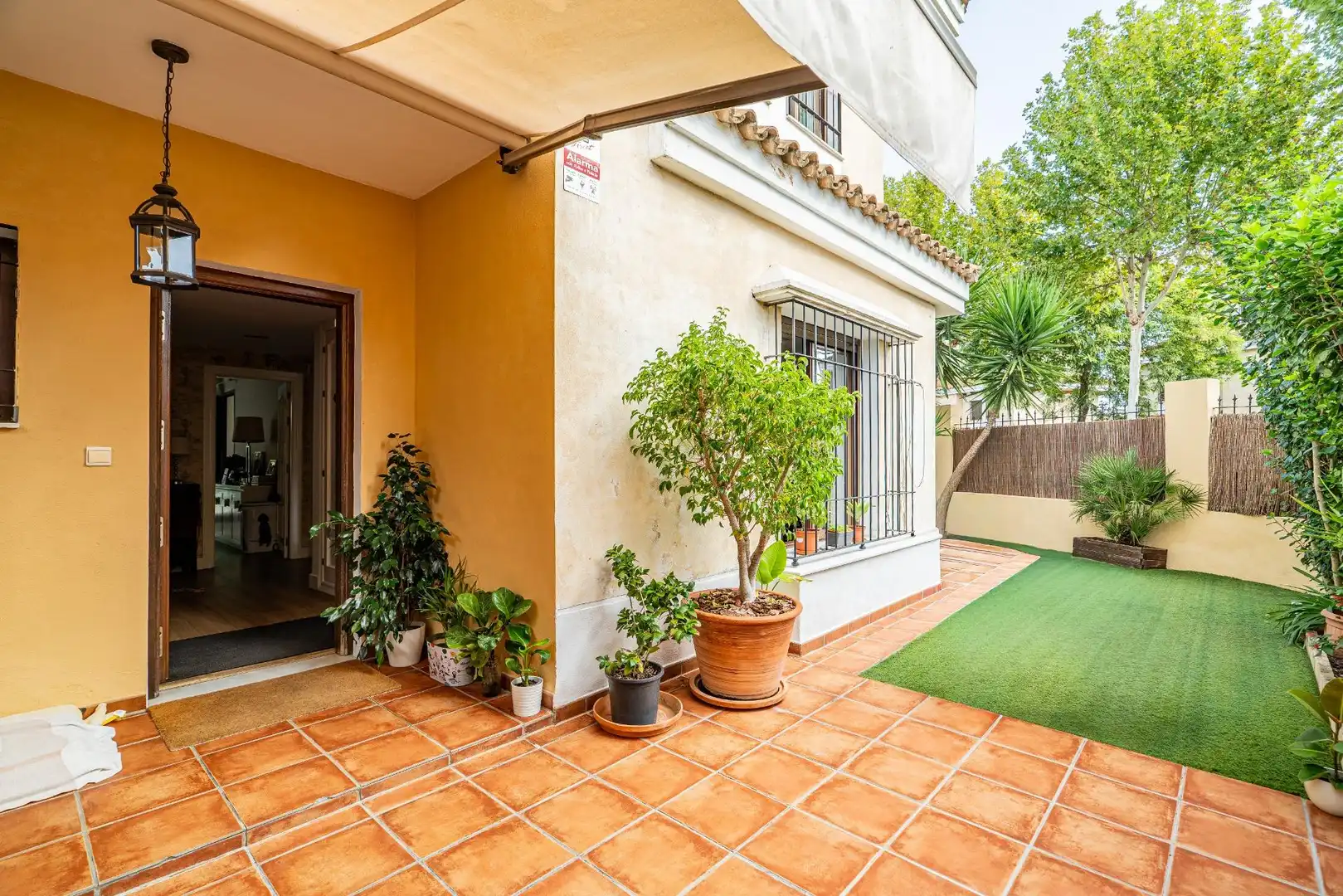 Villa con terrazza in vendita a Espartinas Pueblo