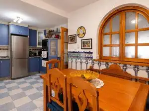 Cocina de Casa adosada en venta en Vegas del Genil con Aire acondicionado, Calefacción y Jardín privado