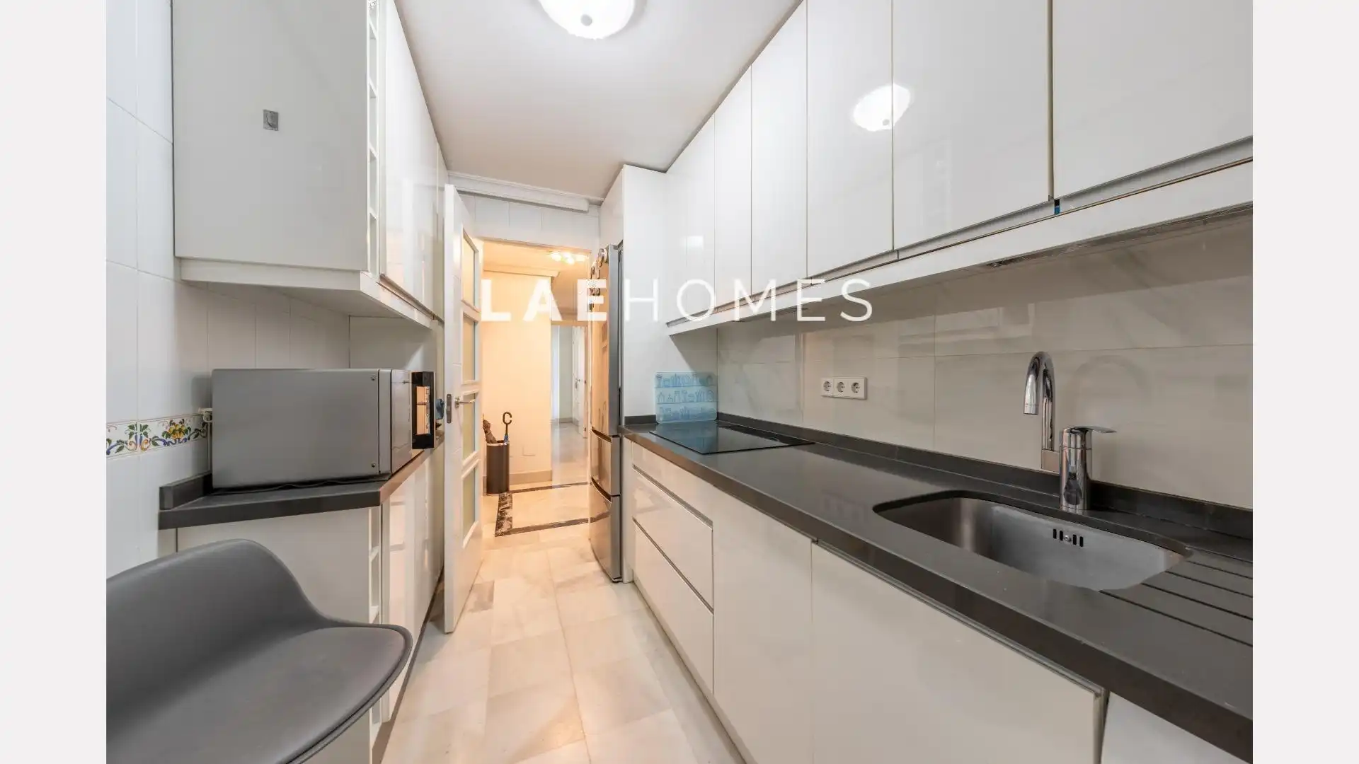 Kitchen of Apartments for sale in Marbella  with Private garden, Terrace and Storage room