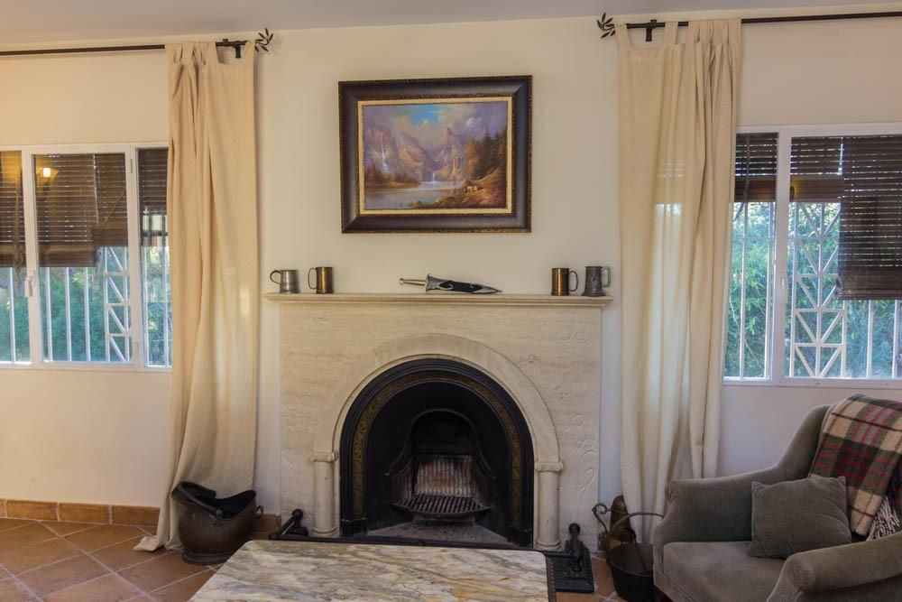 Sala d'estar de Casa o xalet en venda en Chiclana de la Frontera amb Jardí privat, Terrassa i Traster