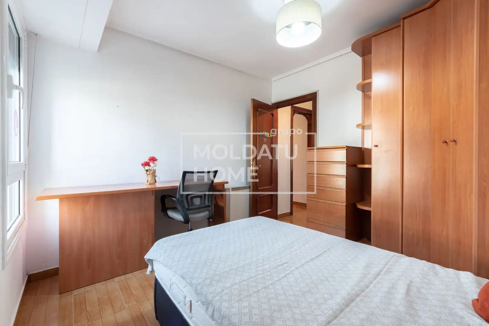 Habitación de Piso en venta en Lemoa con Calefacción, Terraza y Trastero