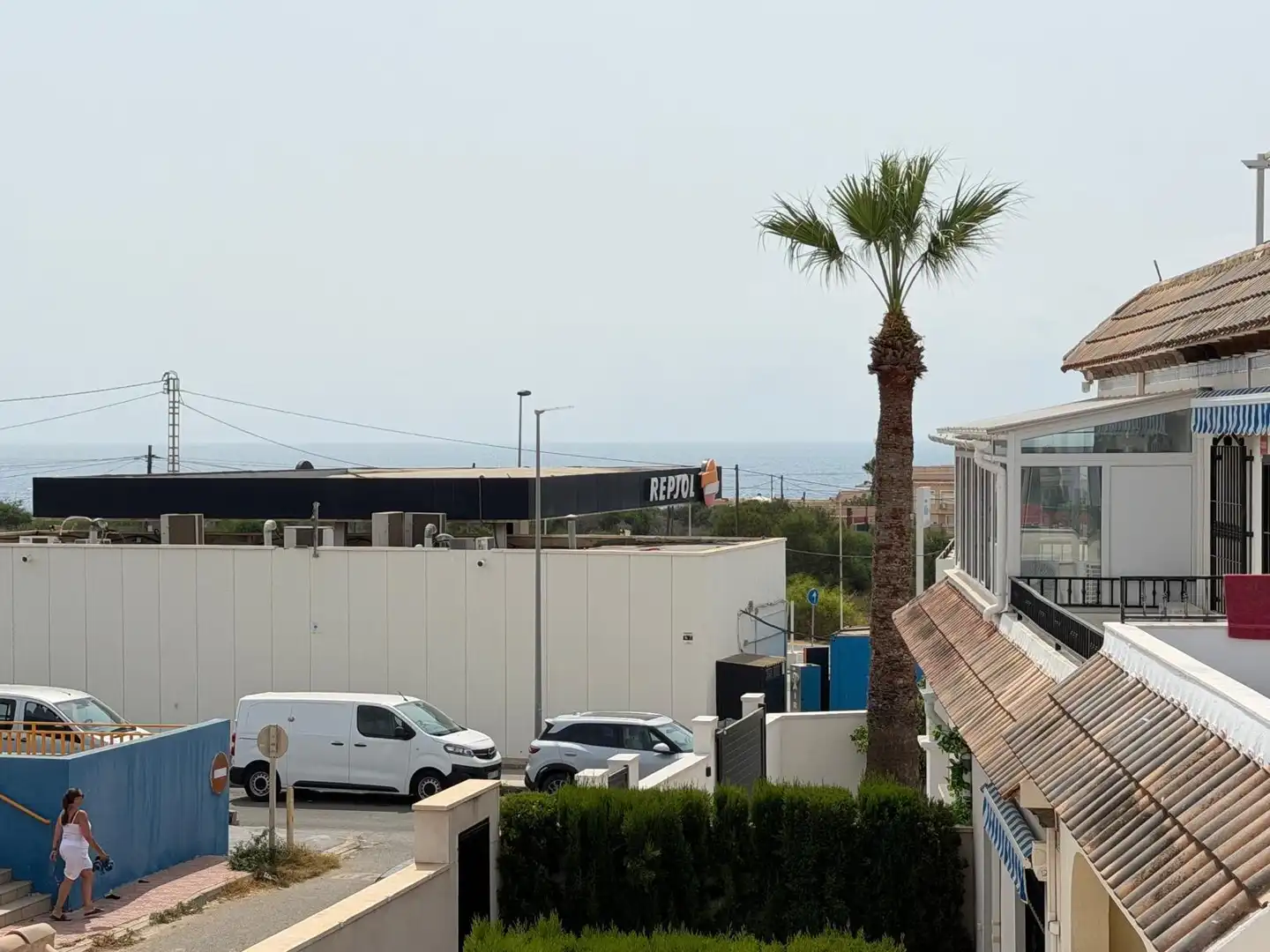 Vista exterior de Casa o xalet en venda en Torrevieja amb Aire condicionat, Calefacció i Traster