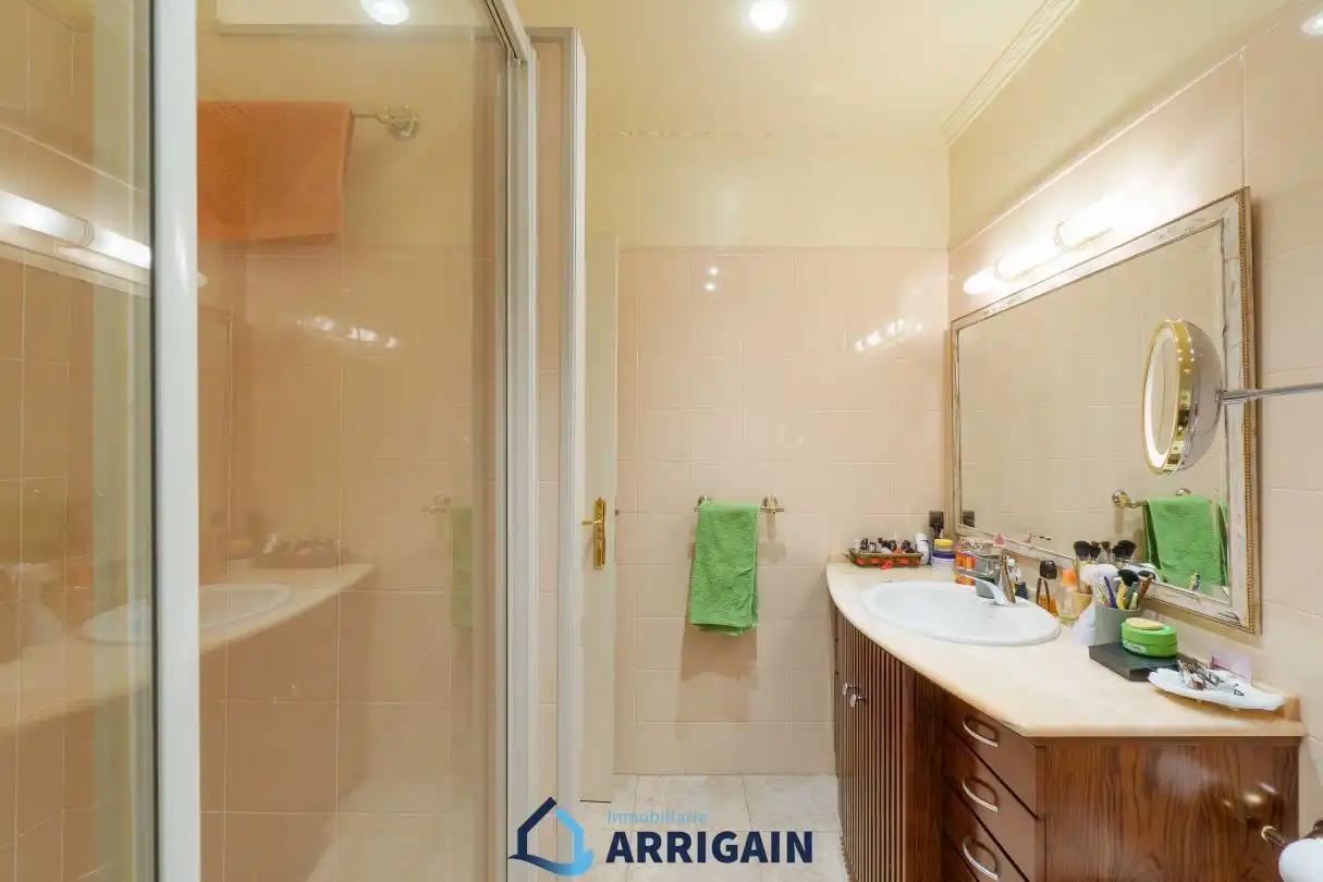 Baño de Piso en venta en Donostia - San Sebastián  con Aire acondicionado, Calefacción y Terraza