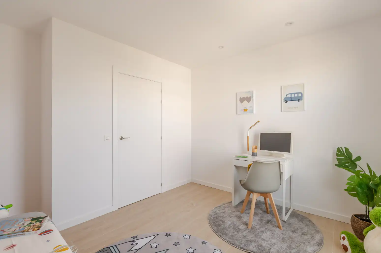 Bedroom of Attic for sale in Zizur Mayor / Zizur Nagusia  with Air Conditioner, Heating and Private garden