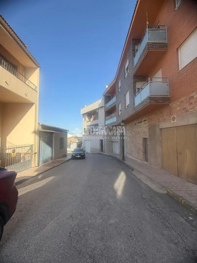 Exterior view of Residential for sale in Mengíbar