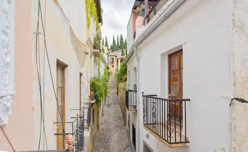 Vista exterior de Piso en venta en Granada con Terraza