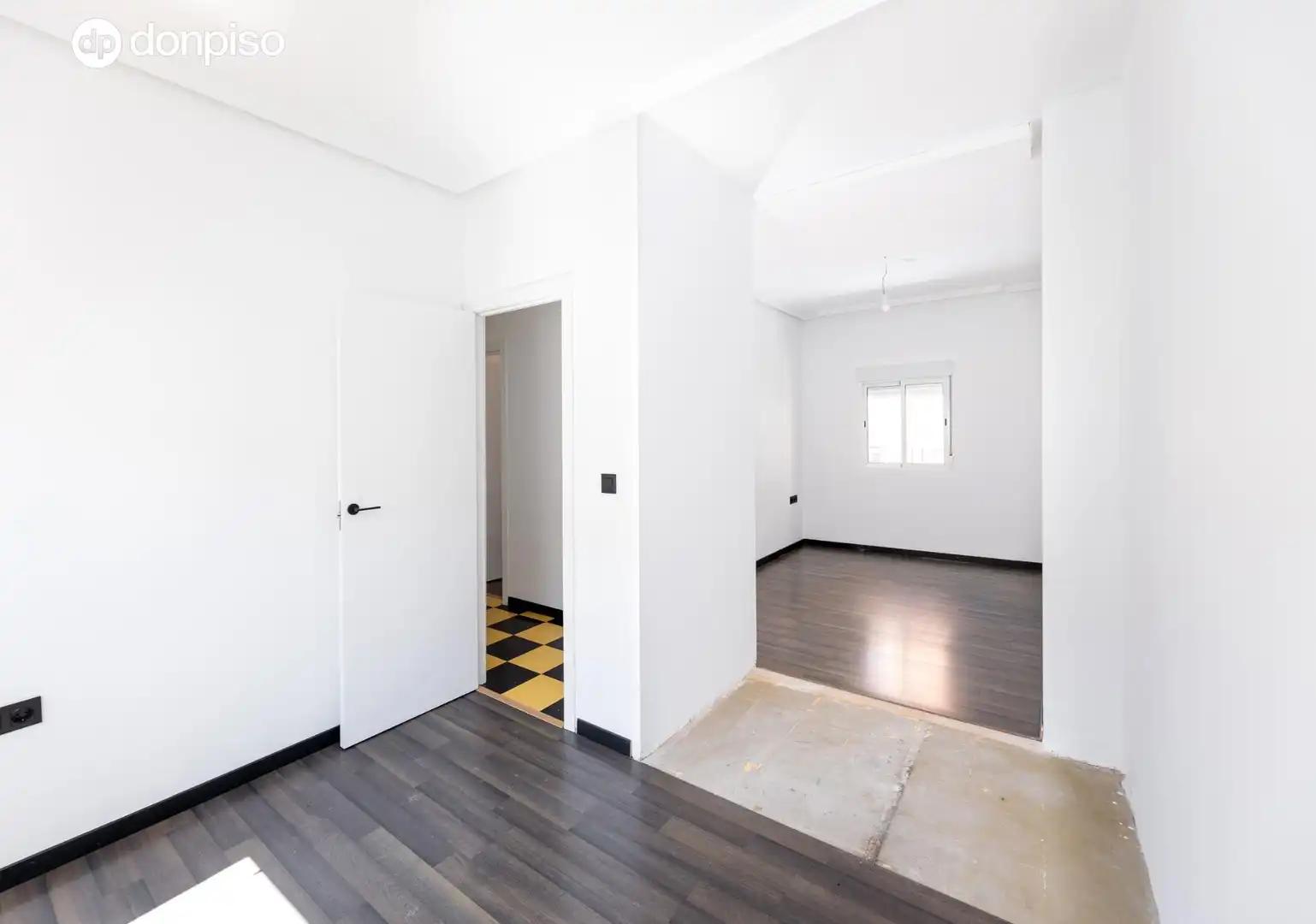 Flat for sale in Granada  with Balcony