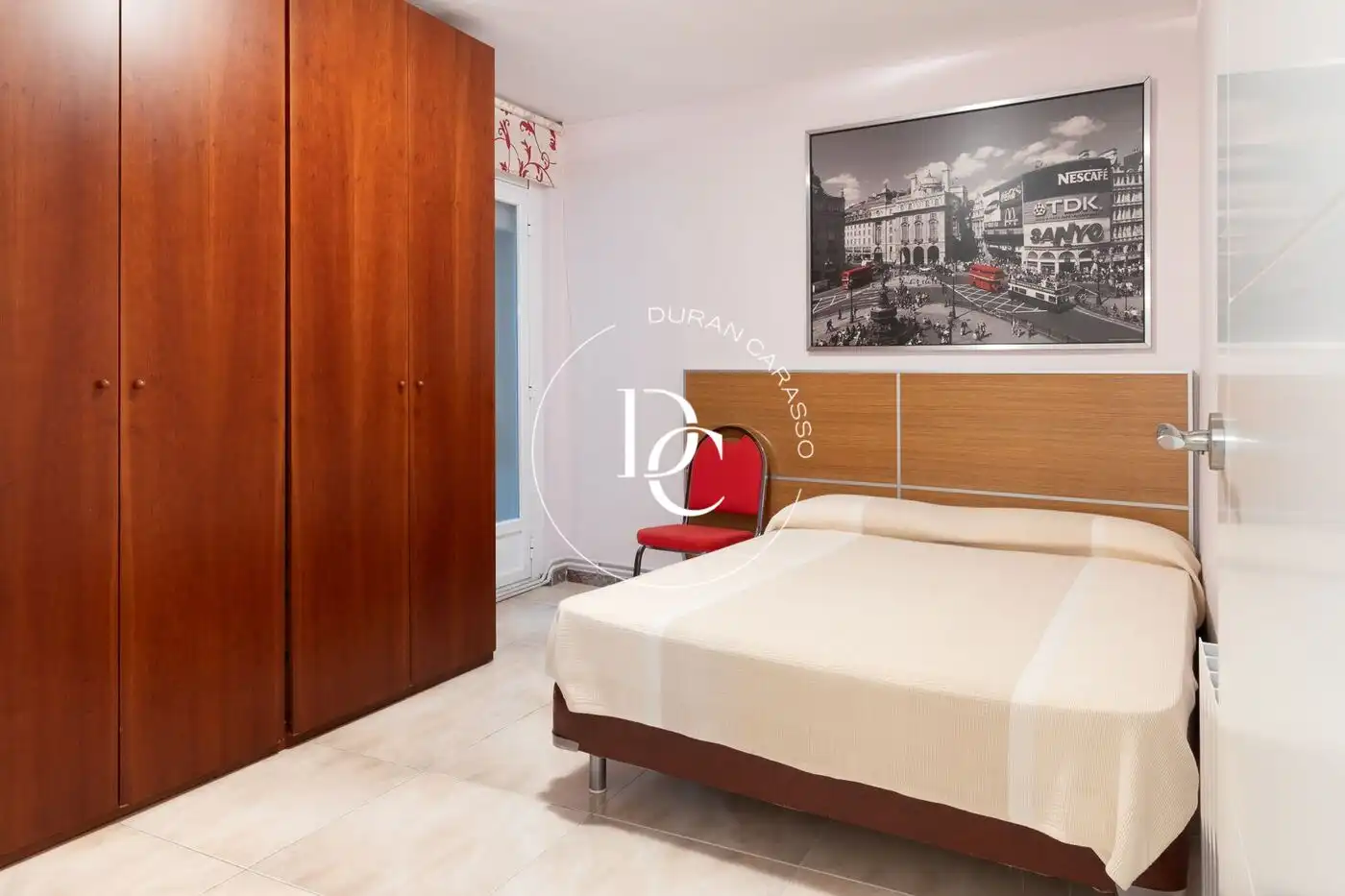 Habitación de Piso en venta en Vilanova i la Geltrú con Aire acondicionado y Calefacción