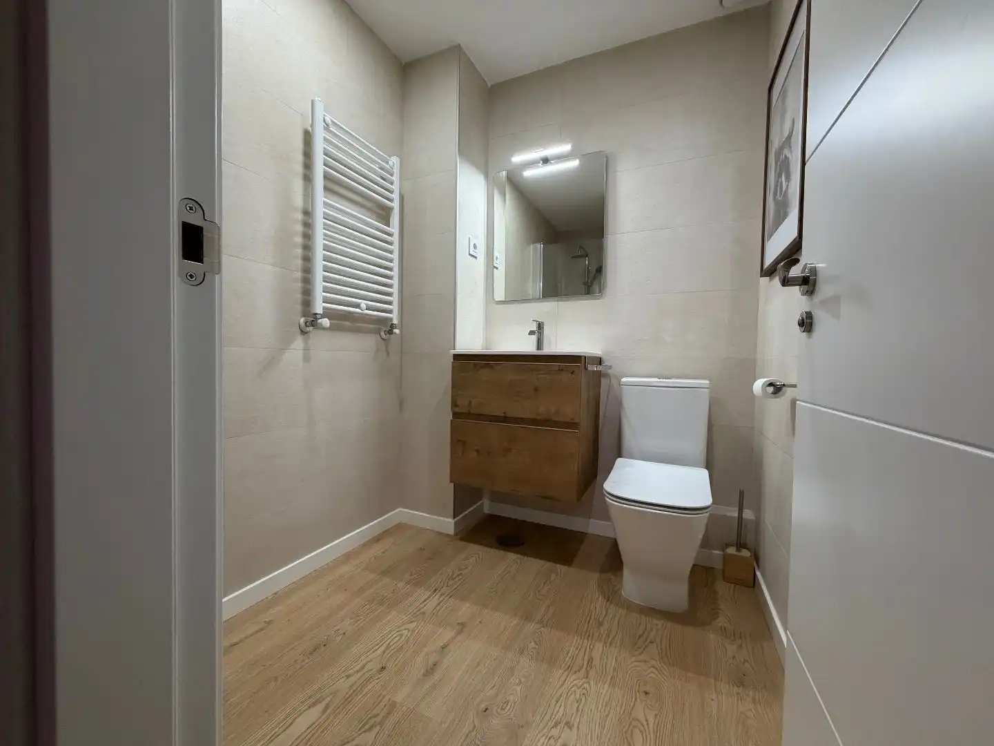 Bathroom of Flat for sale in Getafe  with Air Conditioner and Terrace