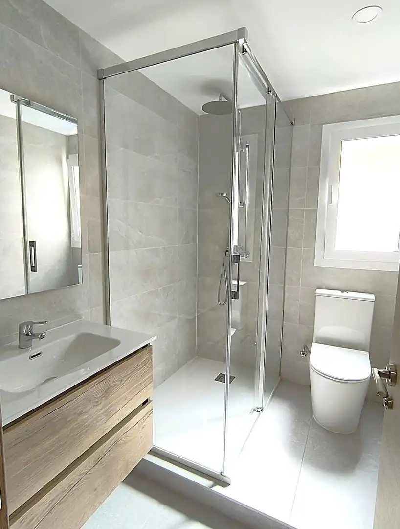 Badezimmer von Wohnung zum Verkauf in Huesca