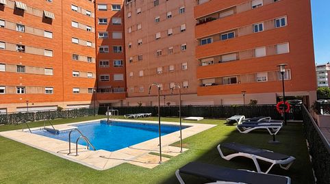 Foto 2 de Piso de alquiler con opción a compra en Puerta Blanca, Málaga Capital