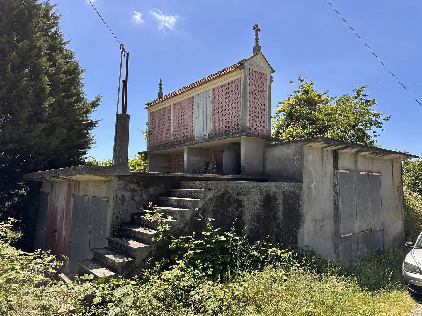 Vista exterior de Traster en venda en Negreira, A Coruña