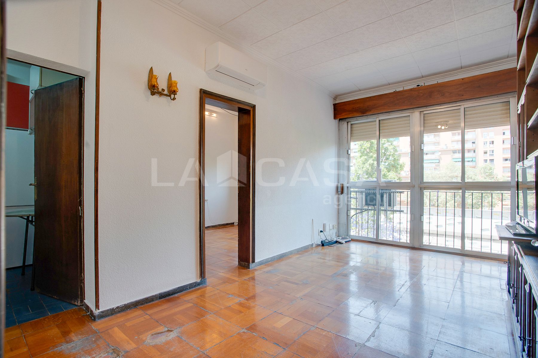 Living room of Flat for sale in  Barcelona Capital