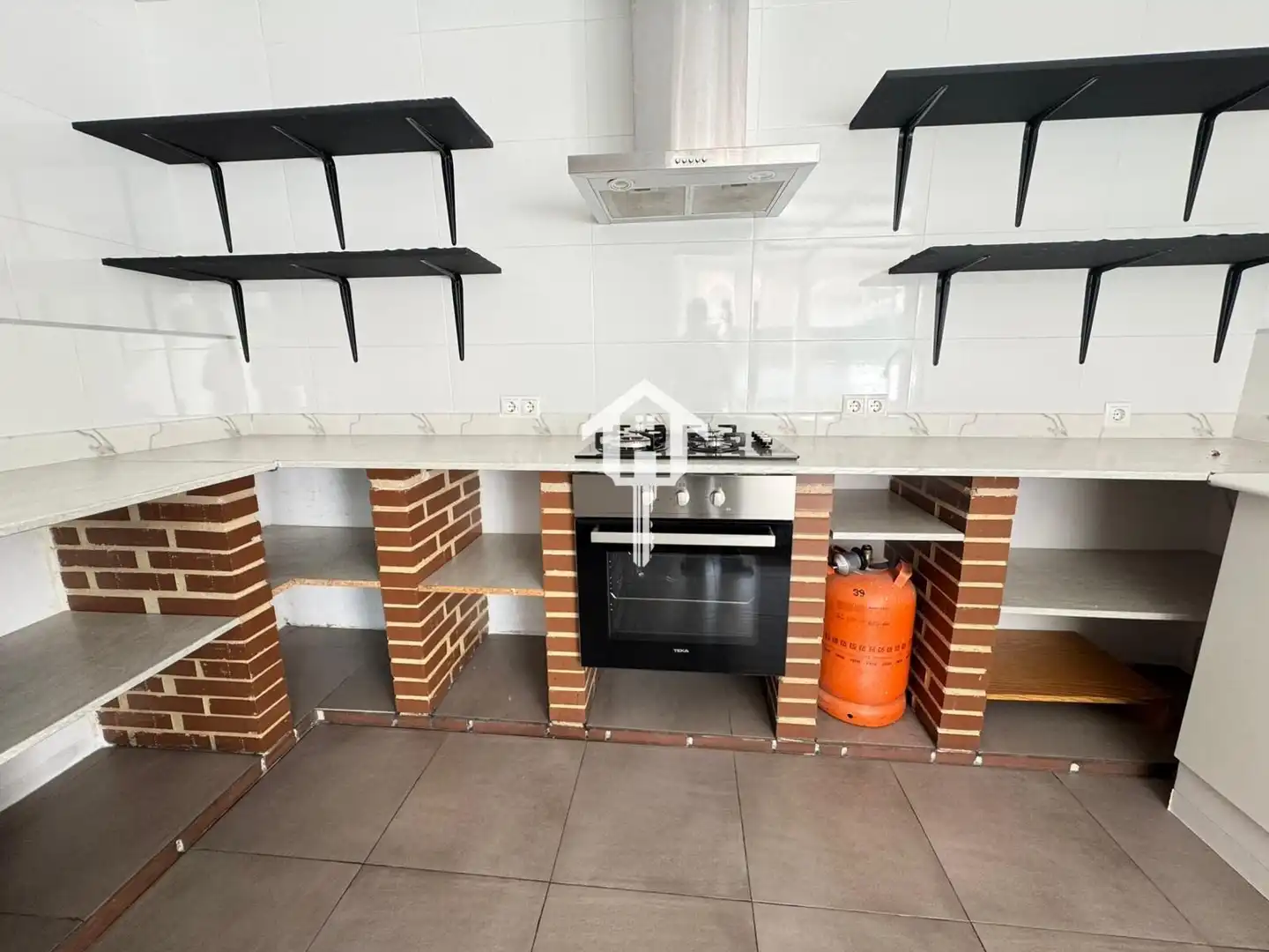 Cocina de Casa adosada en venta en Alicante / Alacant con Terraza, Trastero y Amueblado