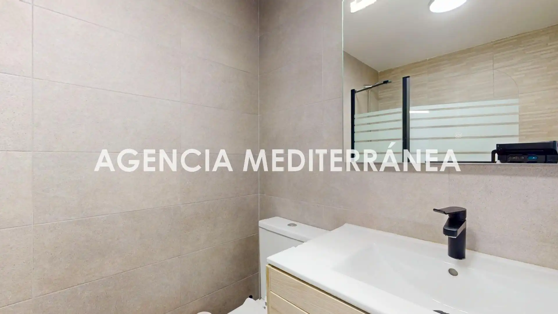 Baño de Ático en venta en La Pobla de Farnals con Aire acondicionado, Calefacción y Terraza