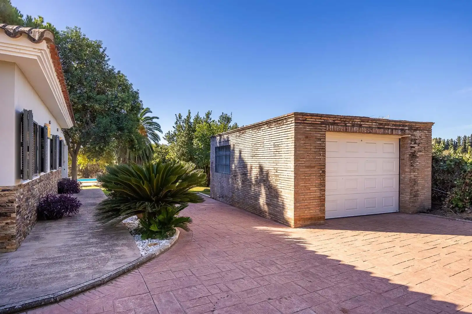 Jardí de Casa o xalet en venda en Mairena del Aljarafe amb Aire condicionat, Jardí privat i Traster