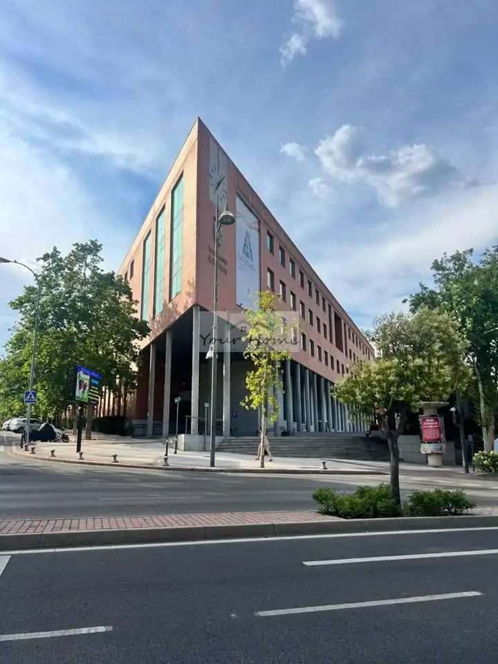 Exterior view of Flat for sale in Alcobendas  with Air Conditioner, Heating and Terrace