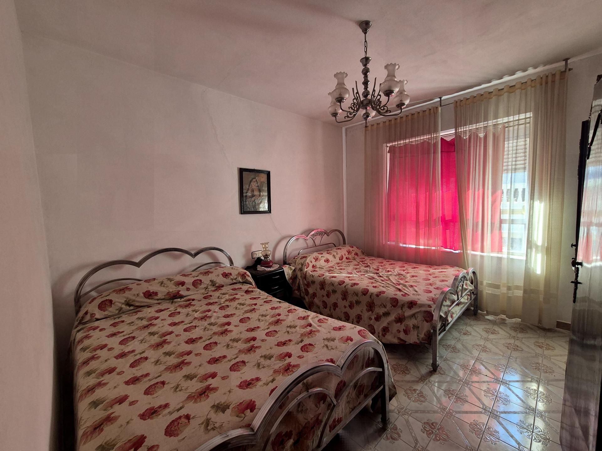 Habitación de Casa adosada en venta en Montijo con Terraza