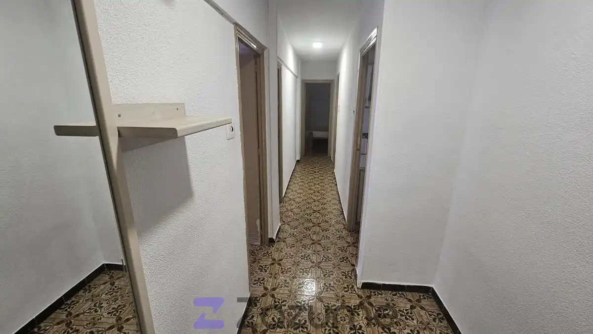 Flat for rent in Calle Pintor Joaquín, San Antón
