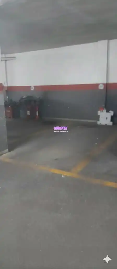 Einzelparkplatz zum Verkauf in Carrer GUIFRE, imagen 8